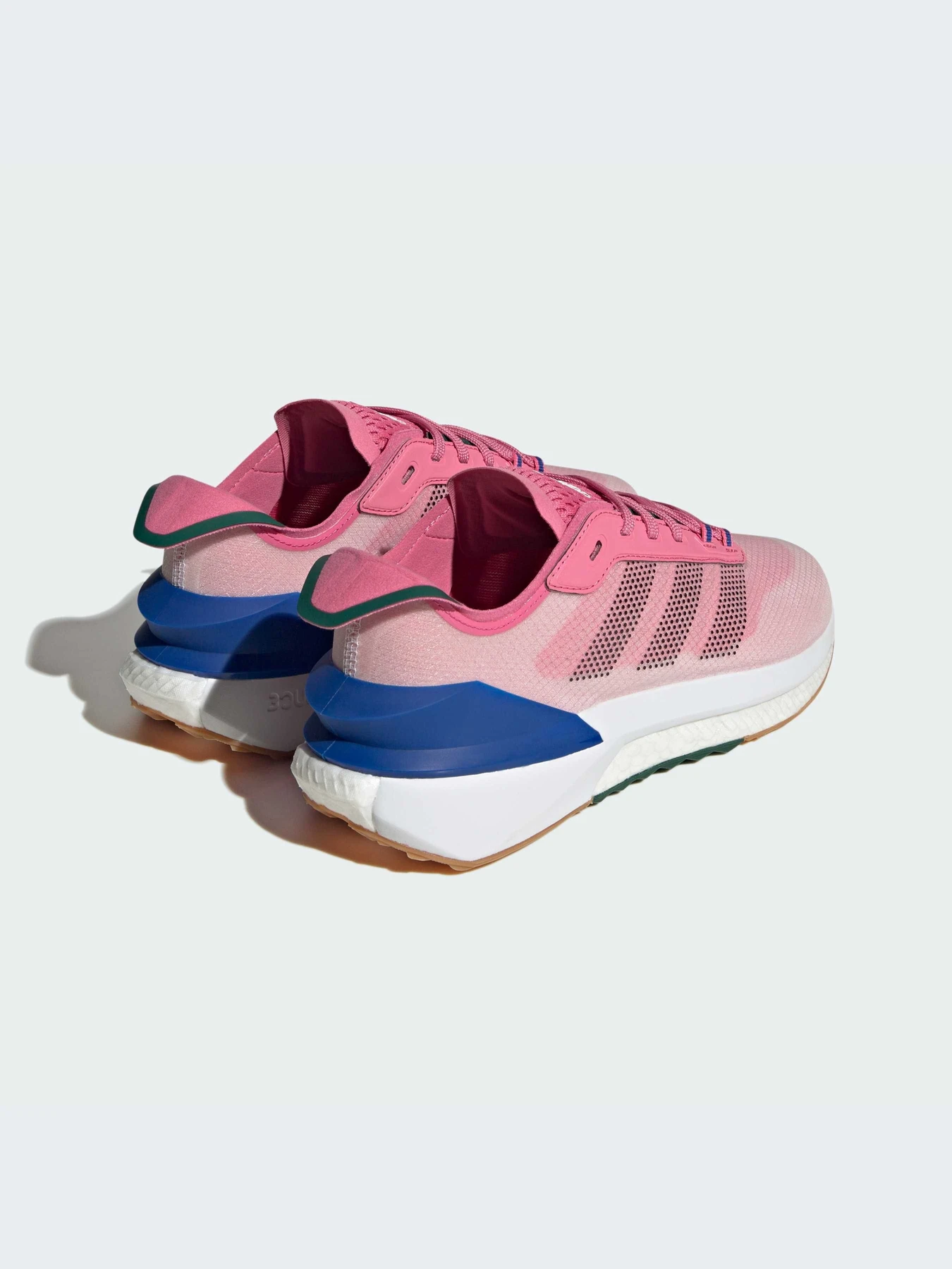 Кроссовки Adidas AVRYN модель IG0648 Кроссовки Adidas AVRYN модель IG0648 Фото