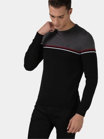 Свитры и кардиганы Lacoste модель AH217070S Фото