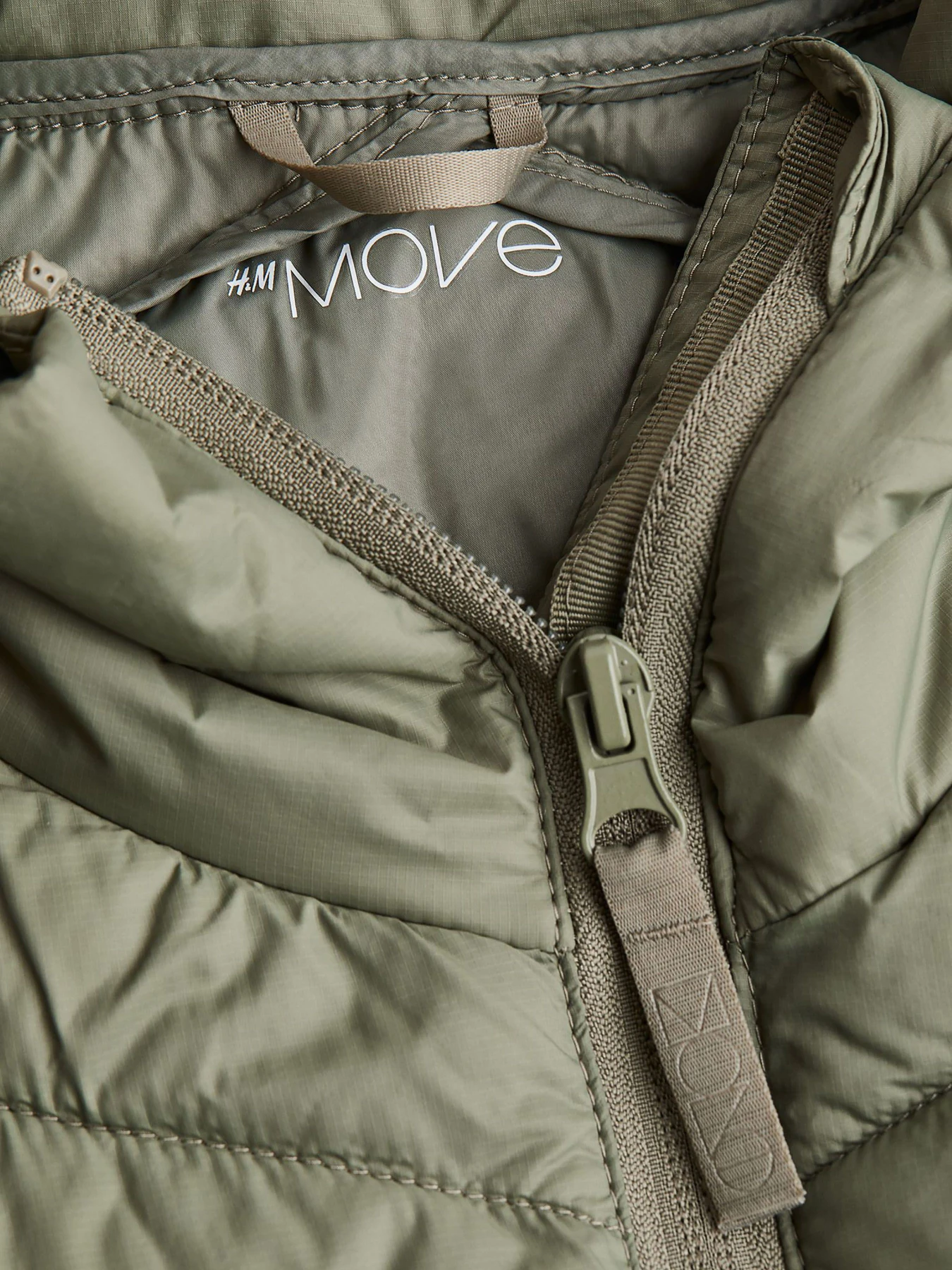 Куртки та дублянки H&M модель 73071 Фото