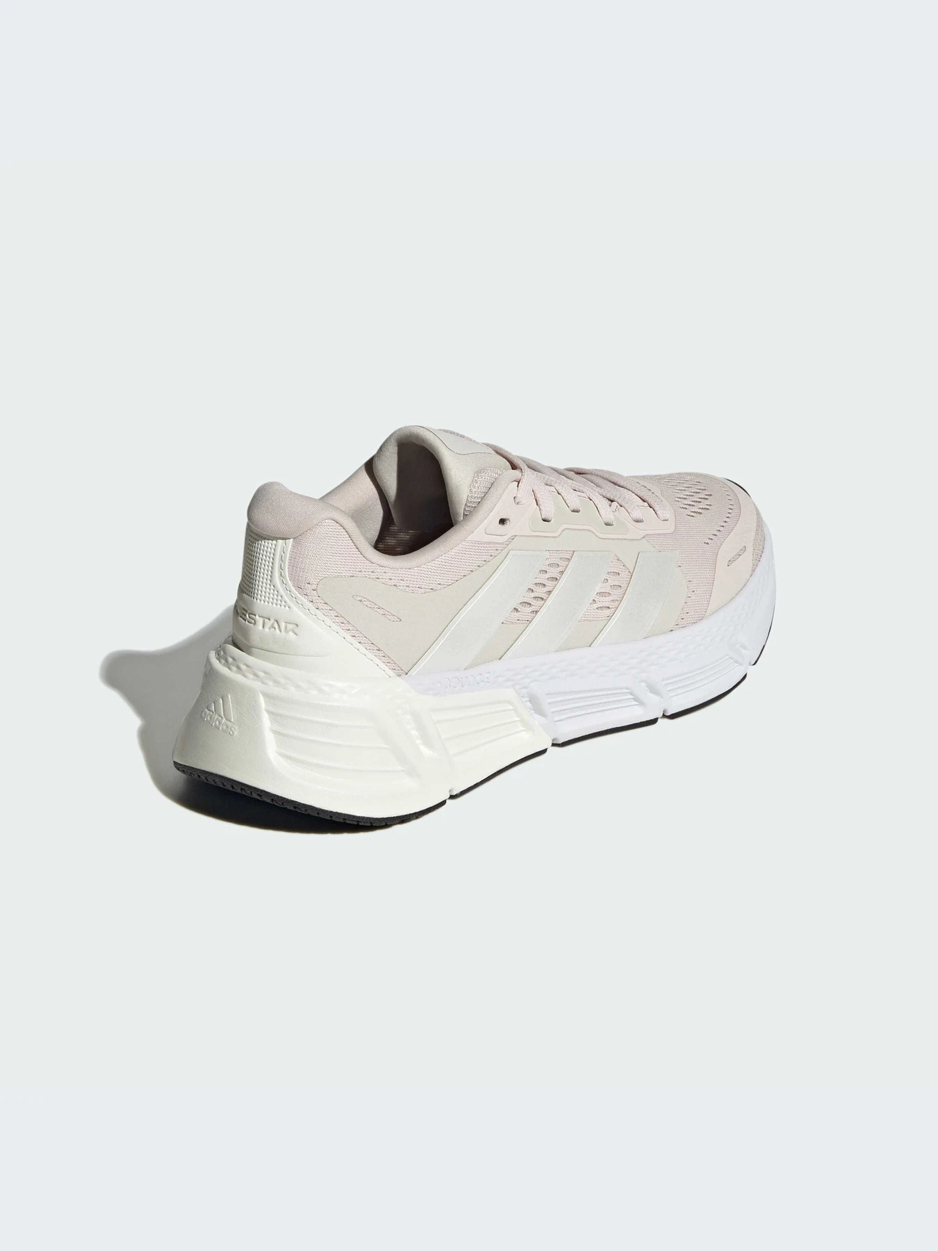 Кроссовки Adidas модель IE8120 Кроссовки Adidas модель IE8120 Фото