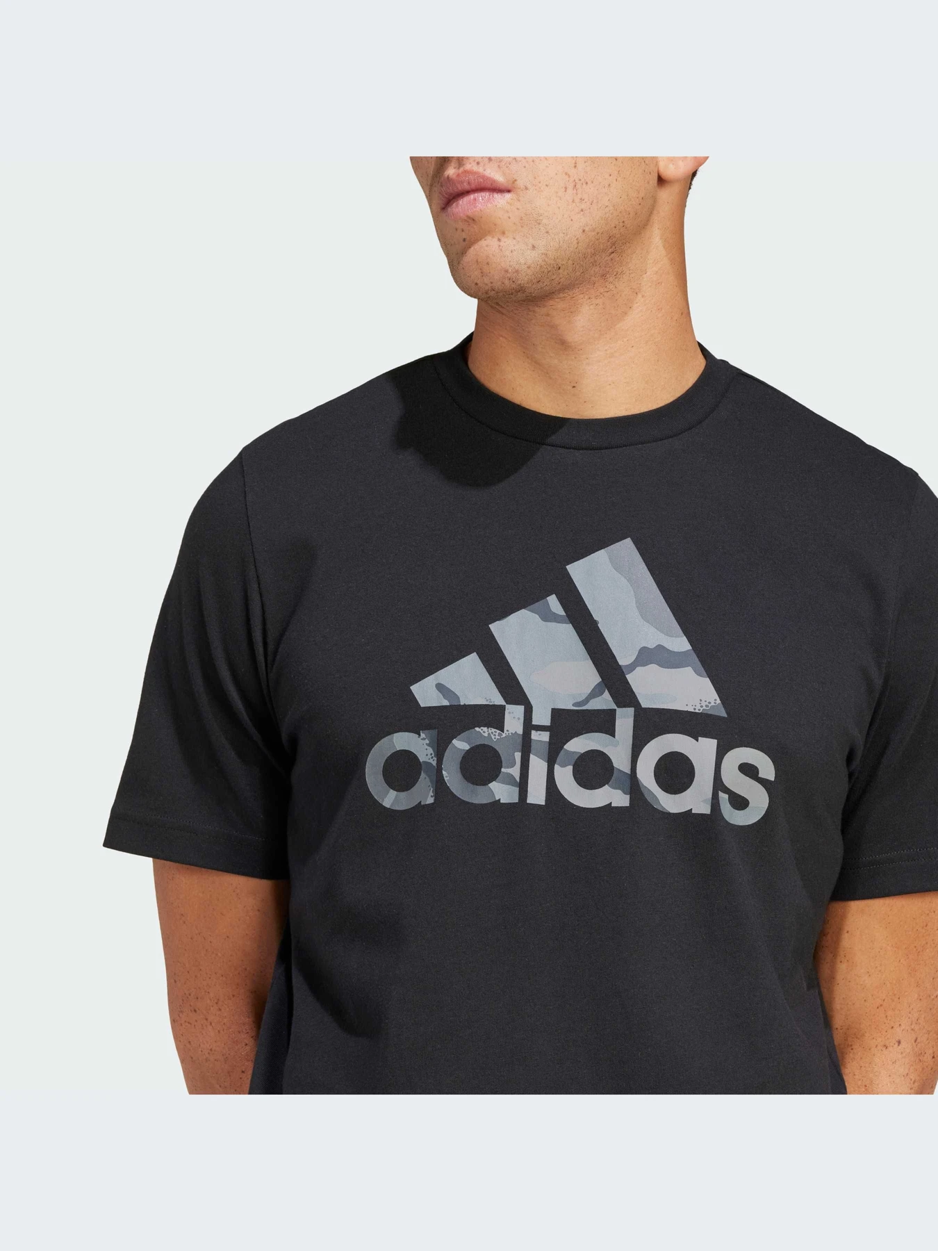 Футболки и поло Adidas модель IR5828 Футболки и поло Adidas модель IR5828 Фото