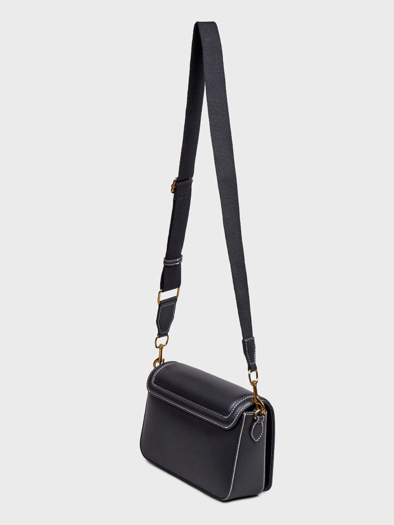 Сумки Moschino модель JC4323PP0IKR0000 Фото
