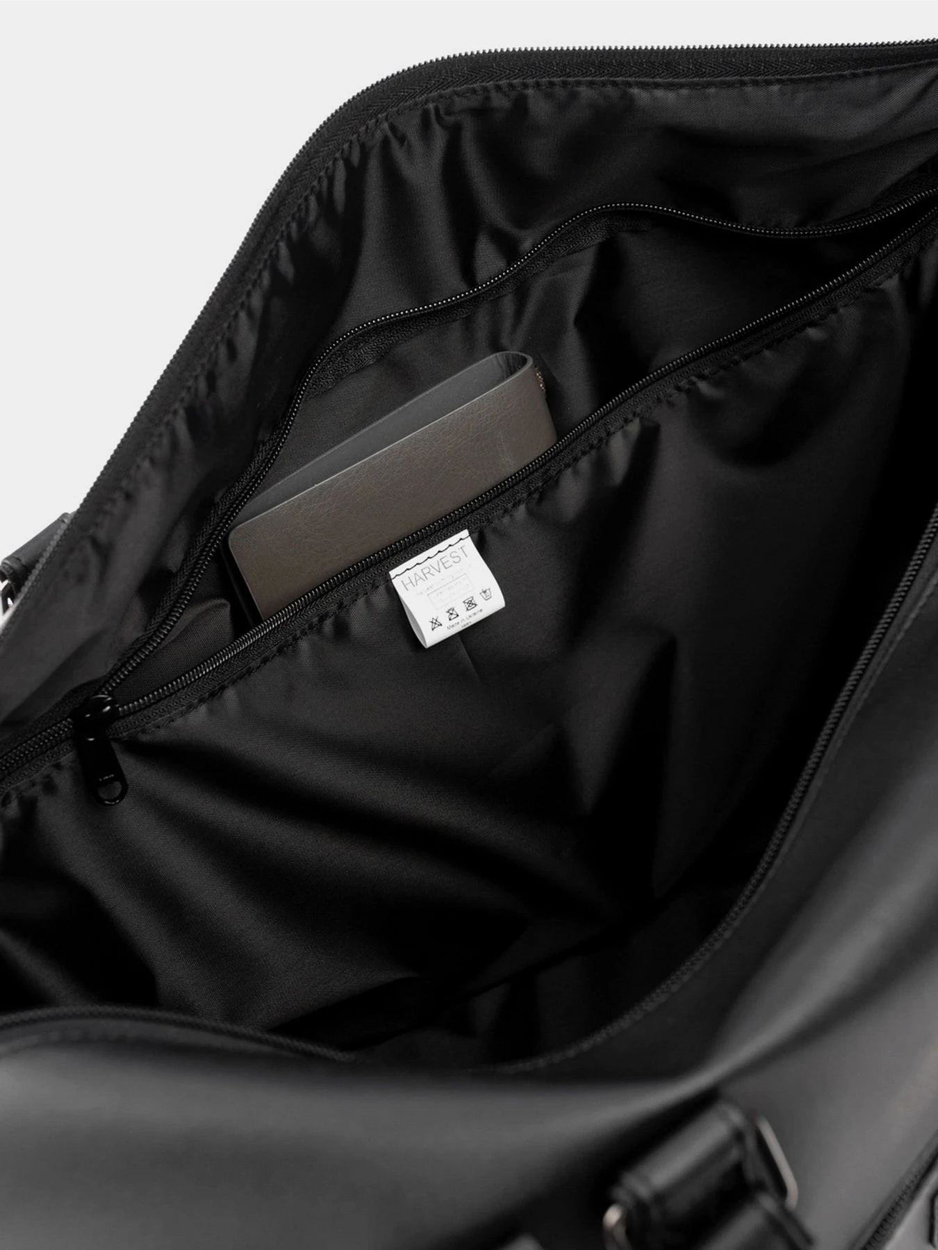 Дорожные сумки и чемоданы HARVEST Universal bag 01 модель 030307000400050000 Дорожные сумки и чемоданы HARVEST Universal bag 01 модель 030307000400050000 Фото