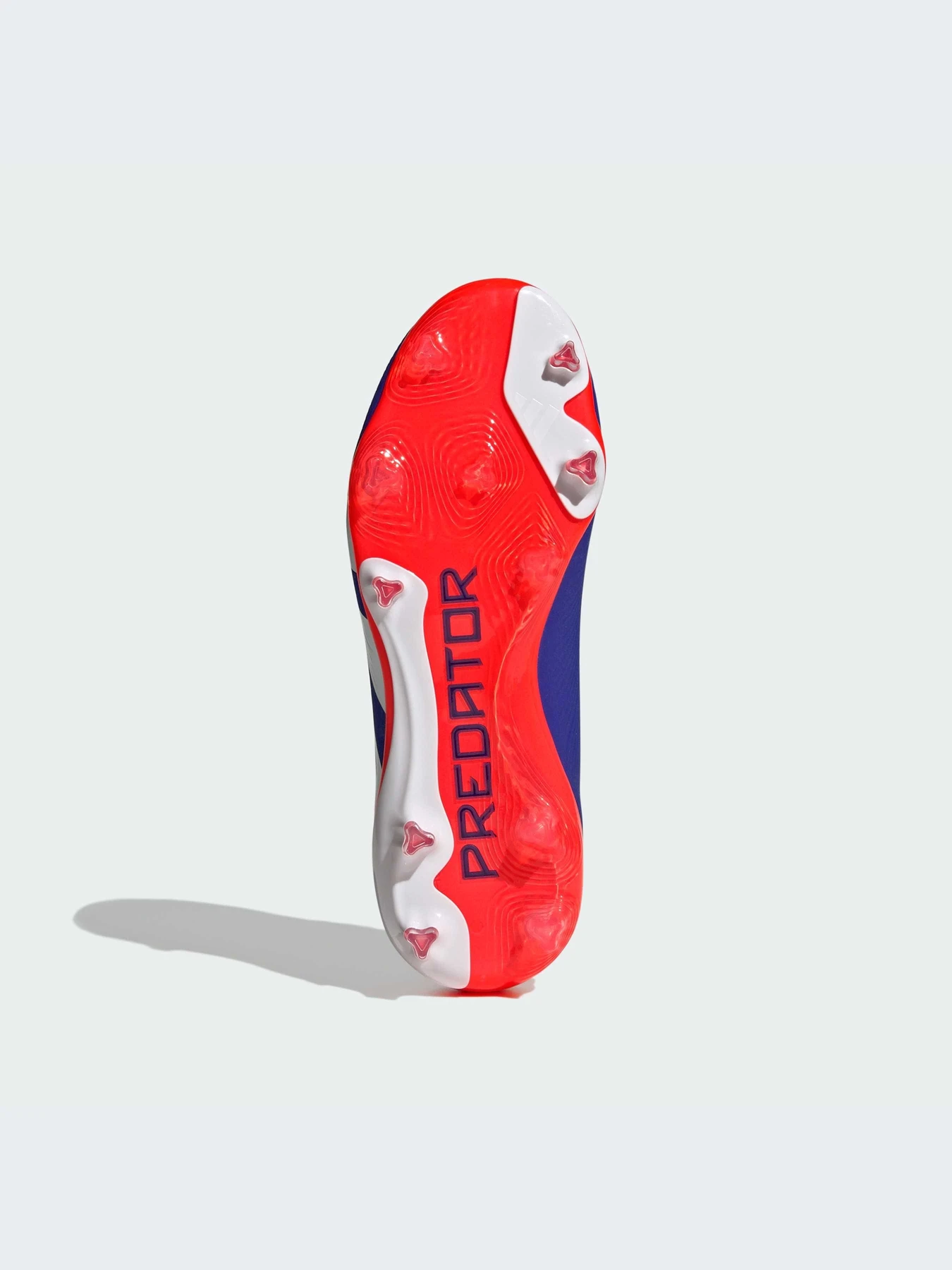 Кроссовки Adidas Predator модель IF6360 Кроссовки Adidas Predator модель IF6360 Фото
