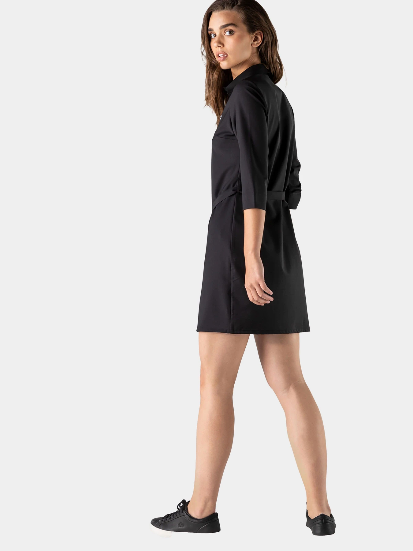 Сукні Lacoste модель EF193838S Сукні Lacoste модель EF193838S Фото