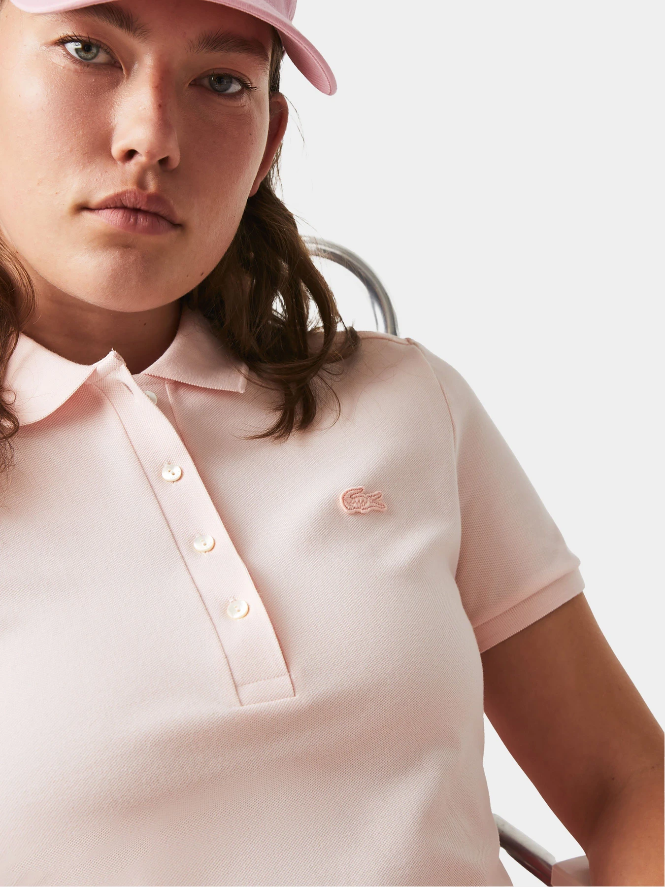 Сукні Lacoste модель EF5473CPM Сукні Lacoste модель EF5473CPM Фото