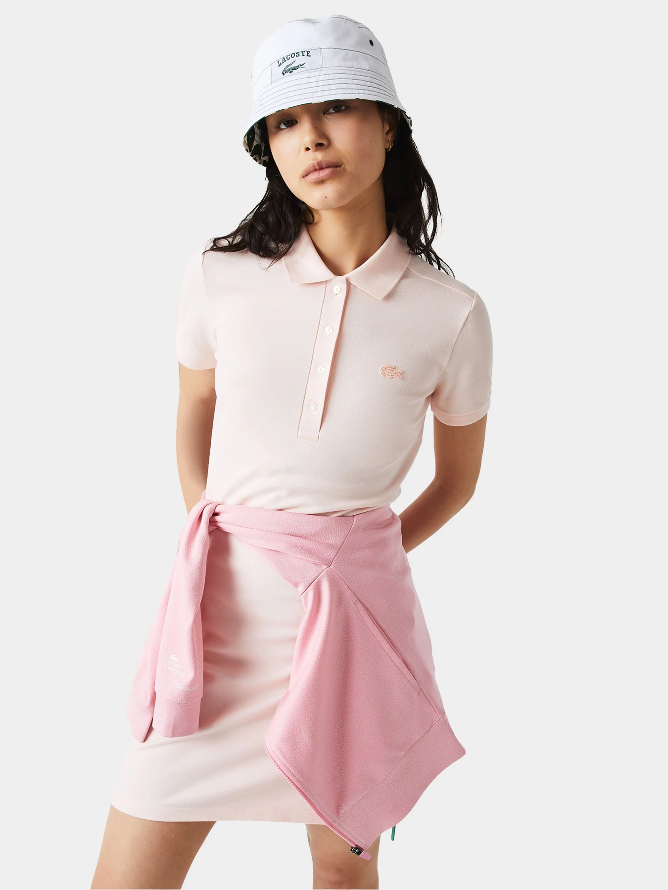Сукні Lacoste модель EF5473CPM Сукні Lacoste модель EF5473CPM Фото