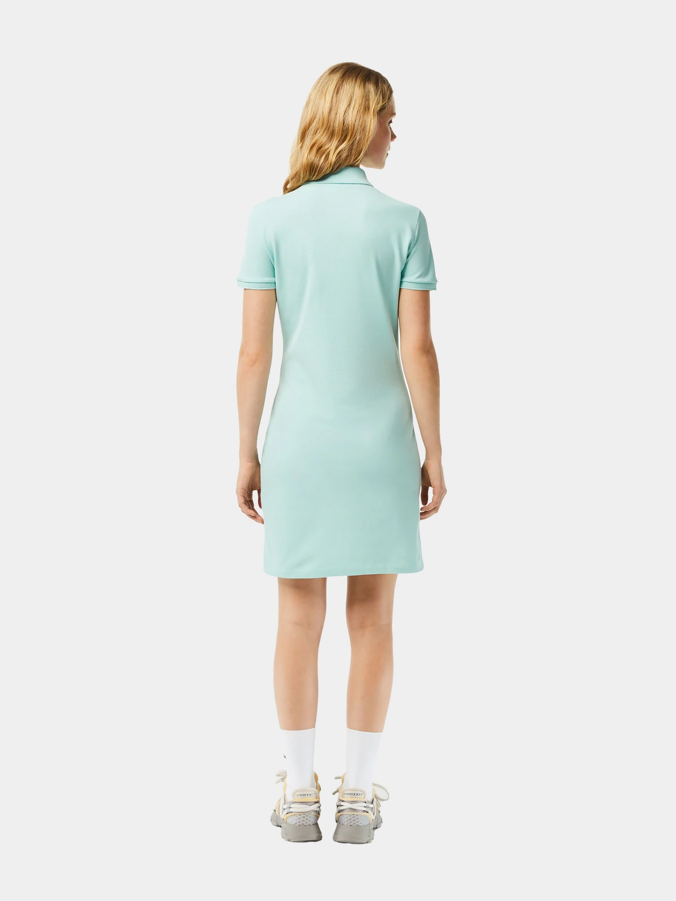 Сукні Lacoste модель EF5473LGF Сукні Lacoste модель EF5473LGF Фото
