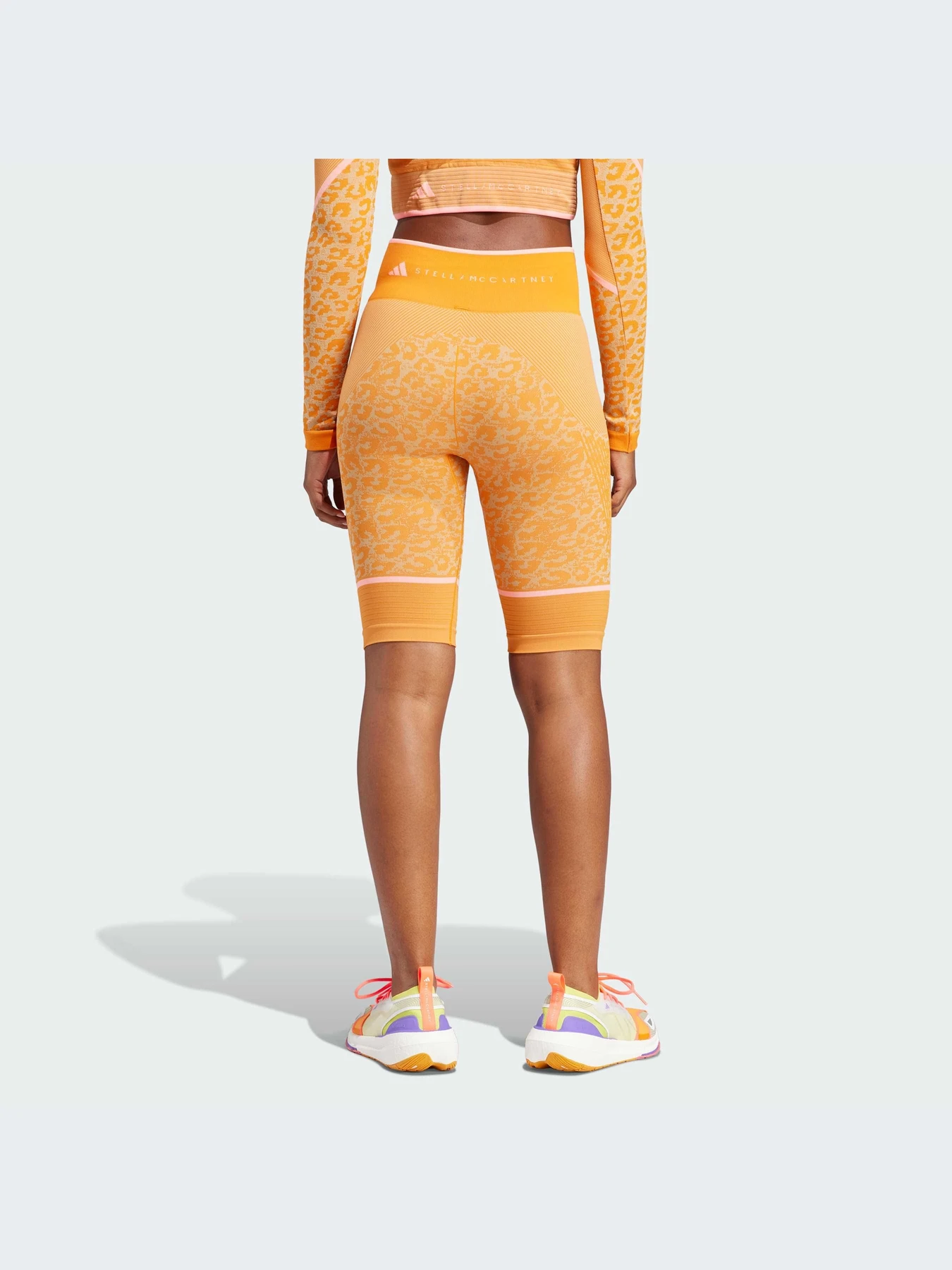 Шорты Adidas by Stella McCartney модель HY4517 Шорты Adidas by Stella McCartney модель HY4517 Фото