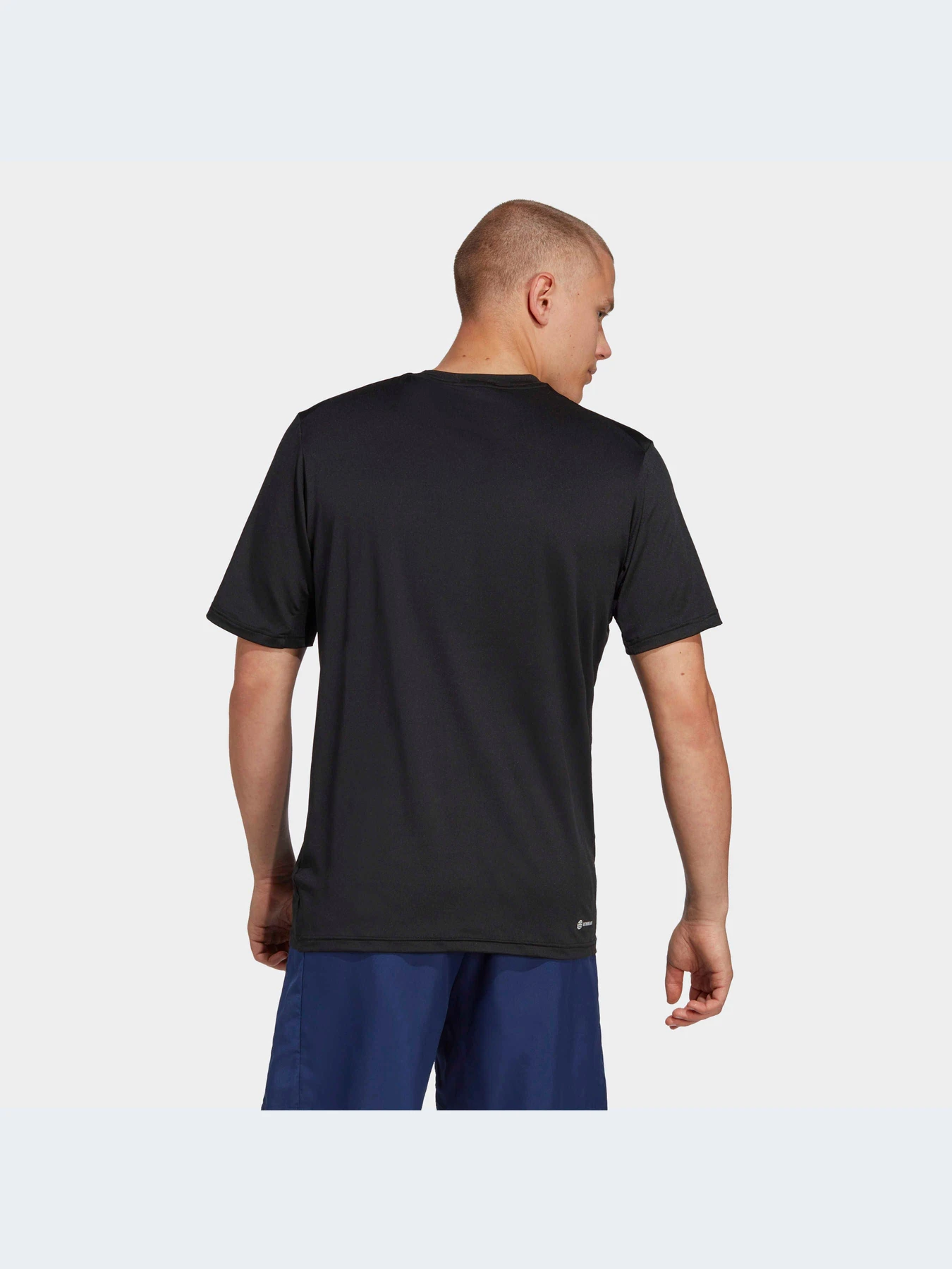 Футболки и поло Adidas модель IC7413 Футболки и поло Adidas модель IC7413 Фото
