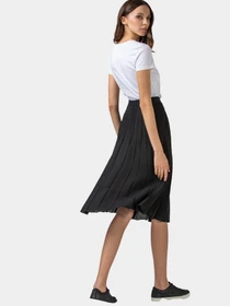 Спідниці Lacoste модель JF010909S Фото