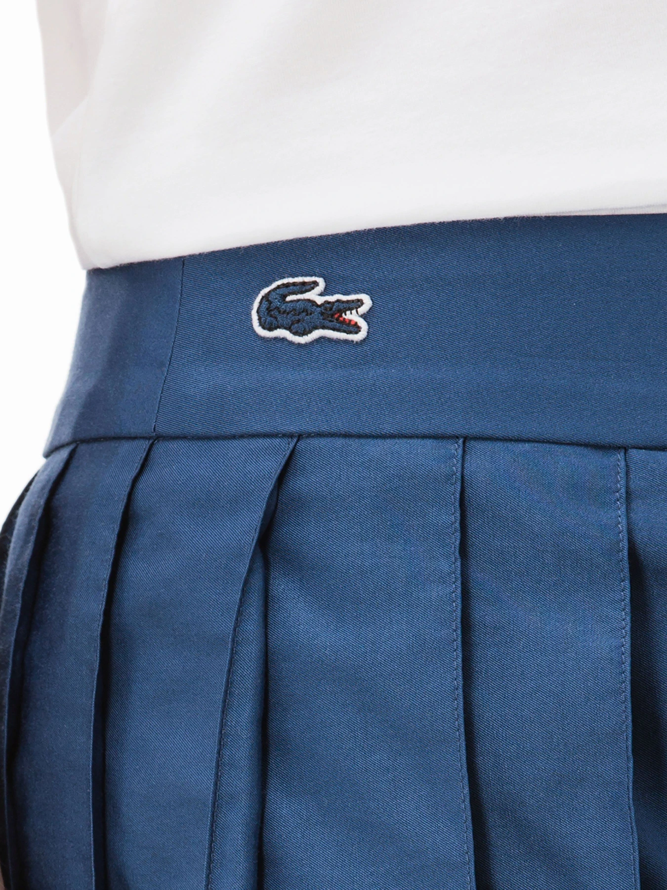 Спідниці Lacoste модель JF090202M Спідниці Lacoste модель JF090202M Фото