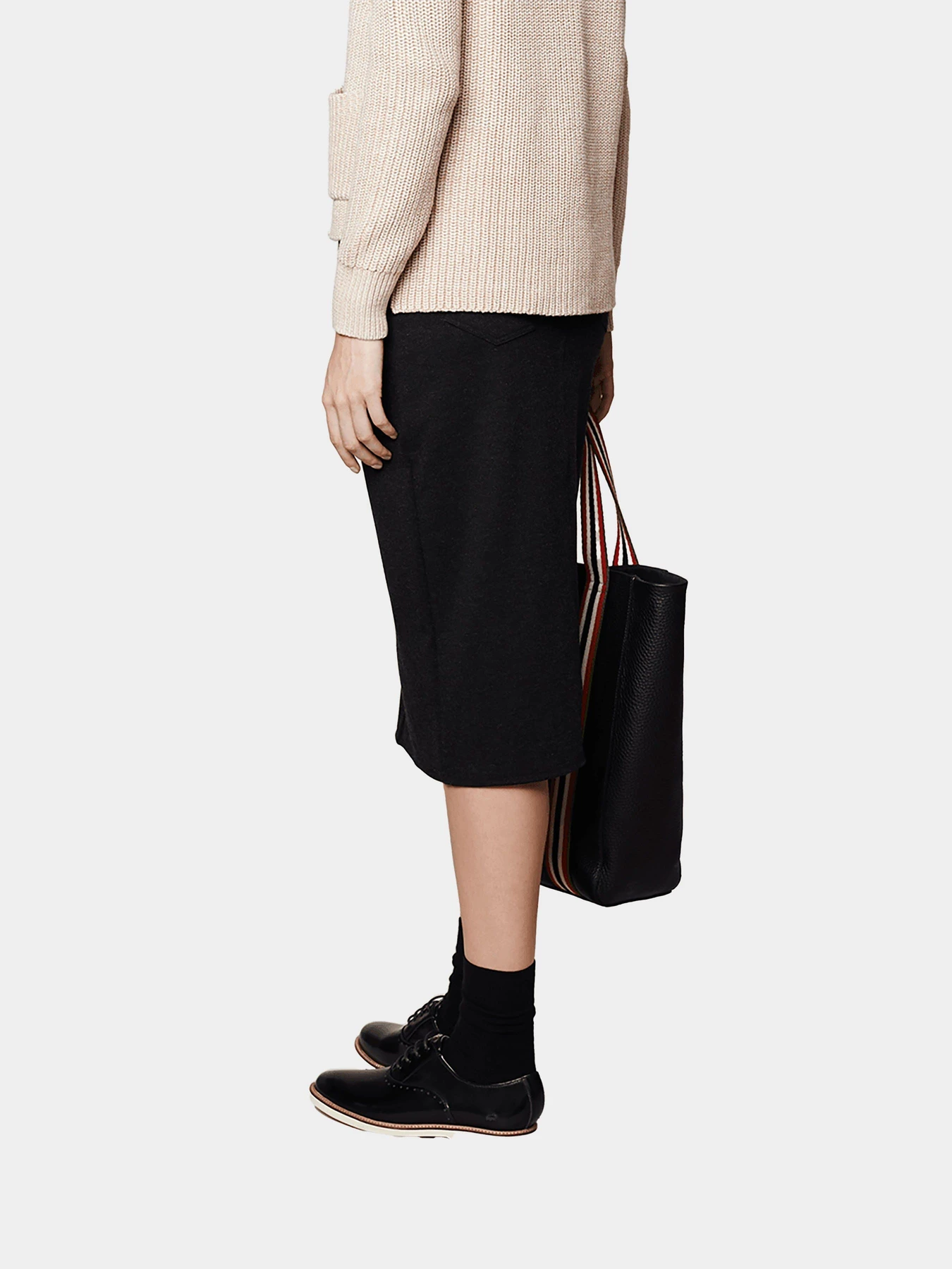 Юбки Lacoste модель JF277008H Фото