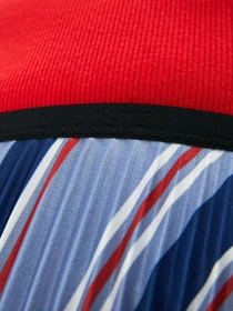 Спідниці Lacoste модель JF6402R4J Фото