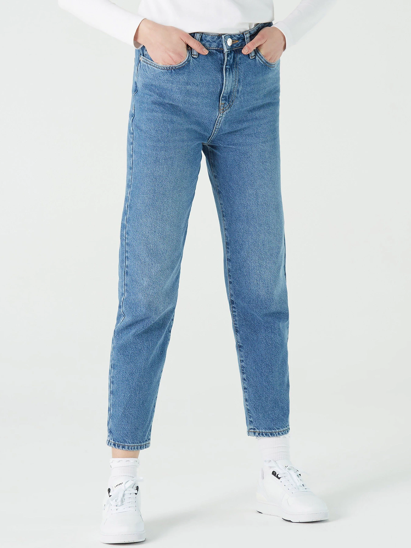 Джинси Lacoste модель HF020404M Фото