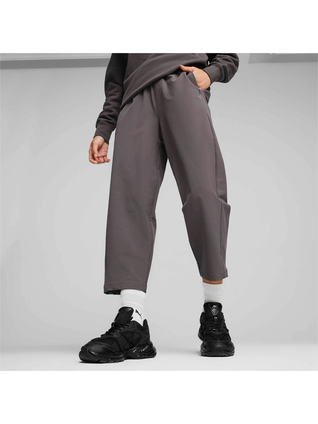 Брюки PUMA Yona Pants модель 620833 Брюки PUMA Yona Pants модель 620833 Фото