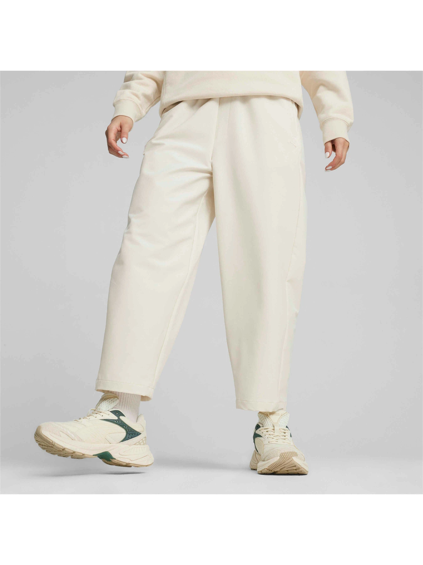Брюки PUMA Yona Pants модель 620833 Фото