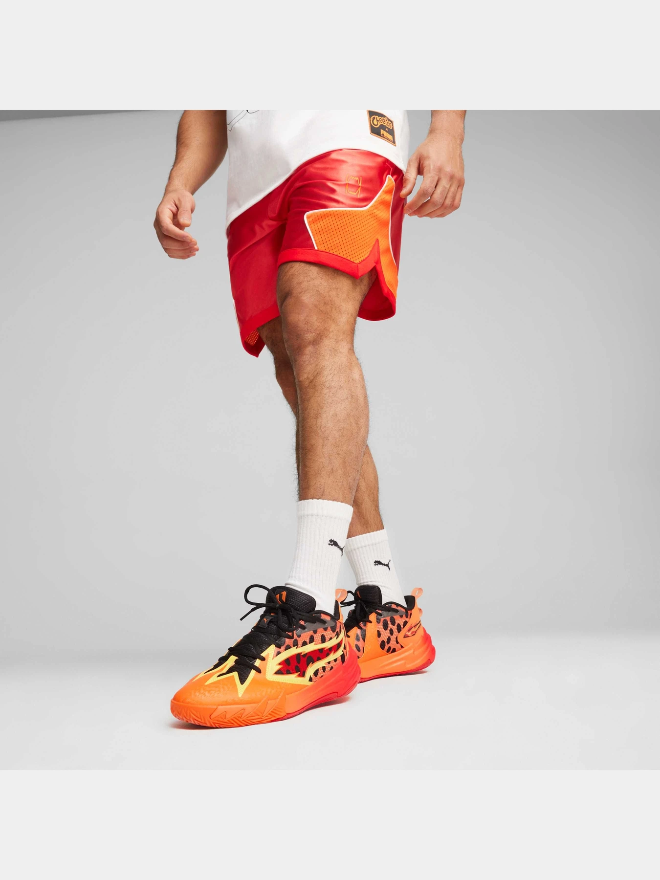 Шорти PUMA Hoops x Cheetos Dazzle Short модель 625871 Фото