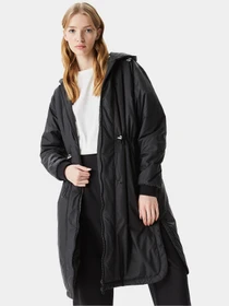 Куртки и дубленки Lacoste модель BF031313S Фото