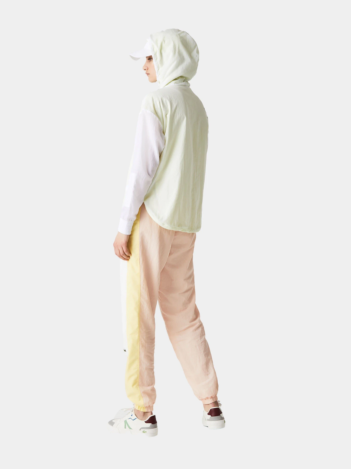 Куртки та дублянки Lacoste модель BF07716B2 Фото