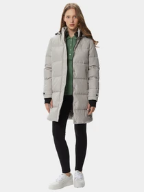 Куртки та дублянки Lacoste модель BF231717G Фото