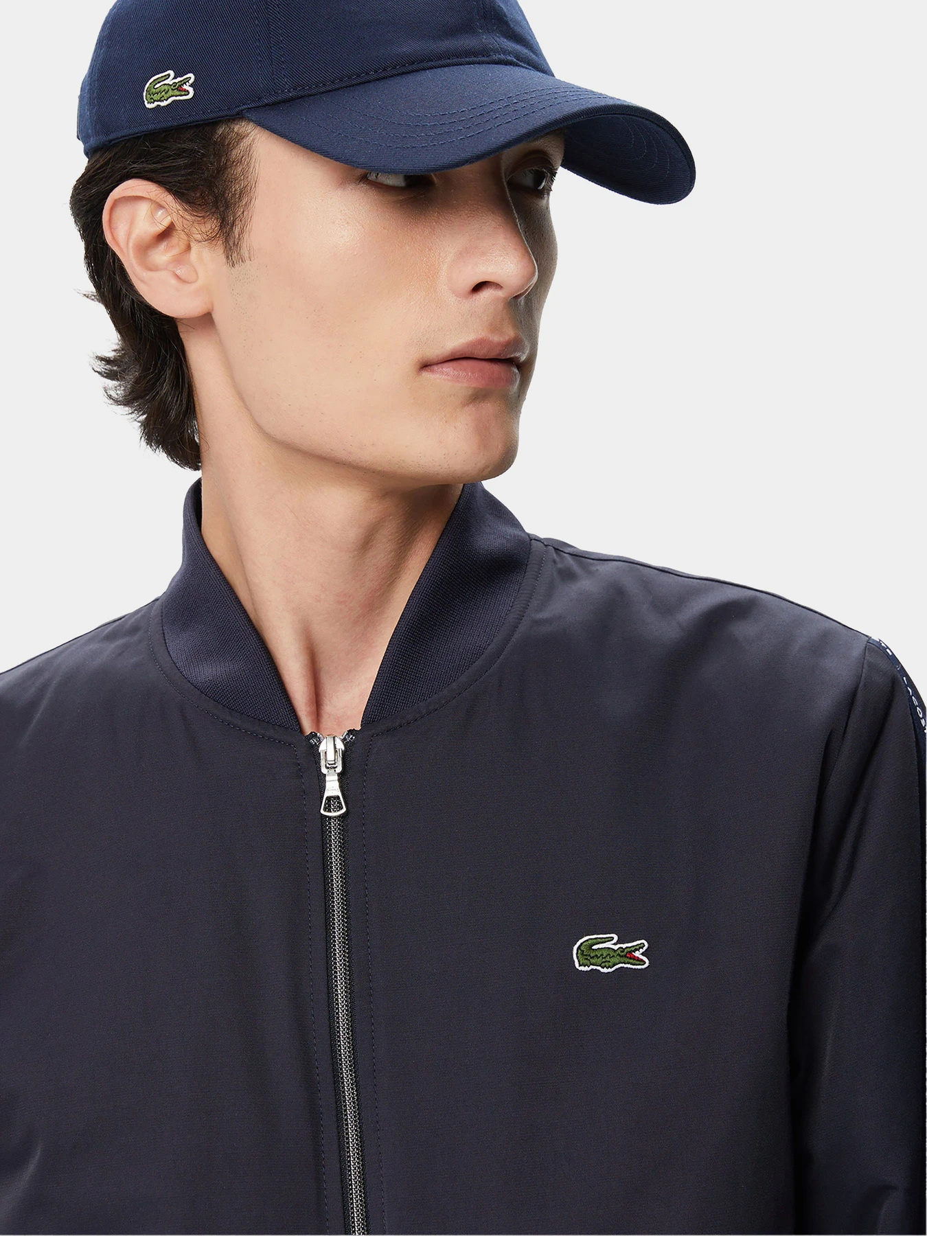 Куртки и дубленки Lacoste модель BH216464L Фото