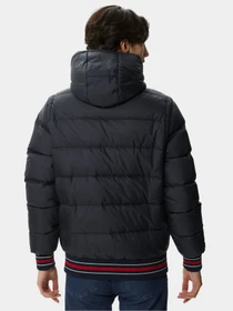 Куртки та дублянки Lacoste модель BH227474L Фото