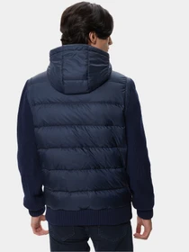 Куртки та дублянки Lacoste модель BH231313L Фото