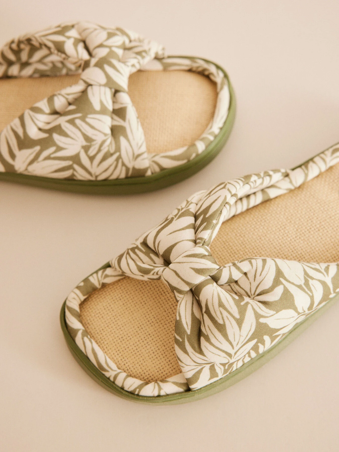 Тапки Women'secret модель 4997616-29 Фото