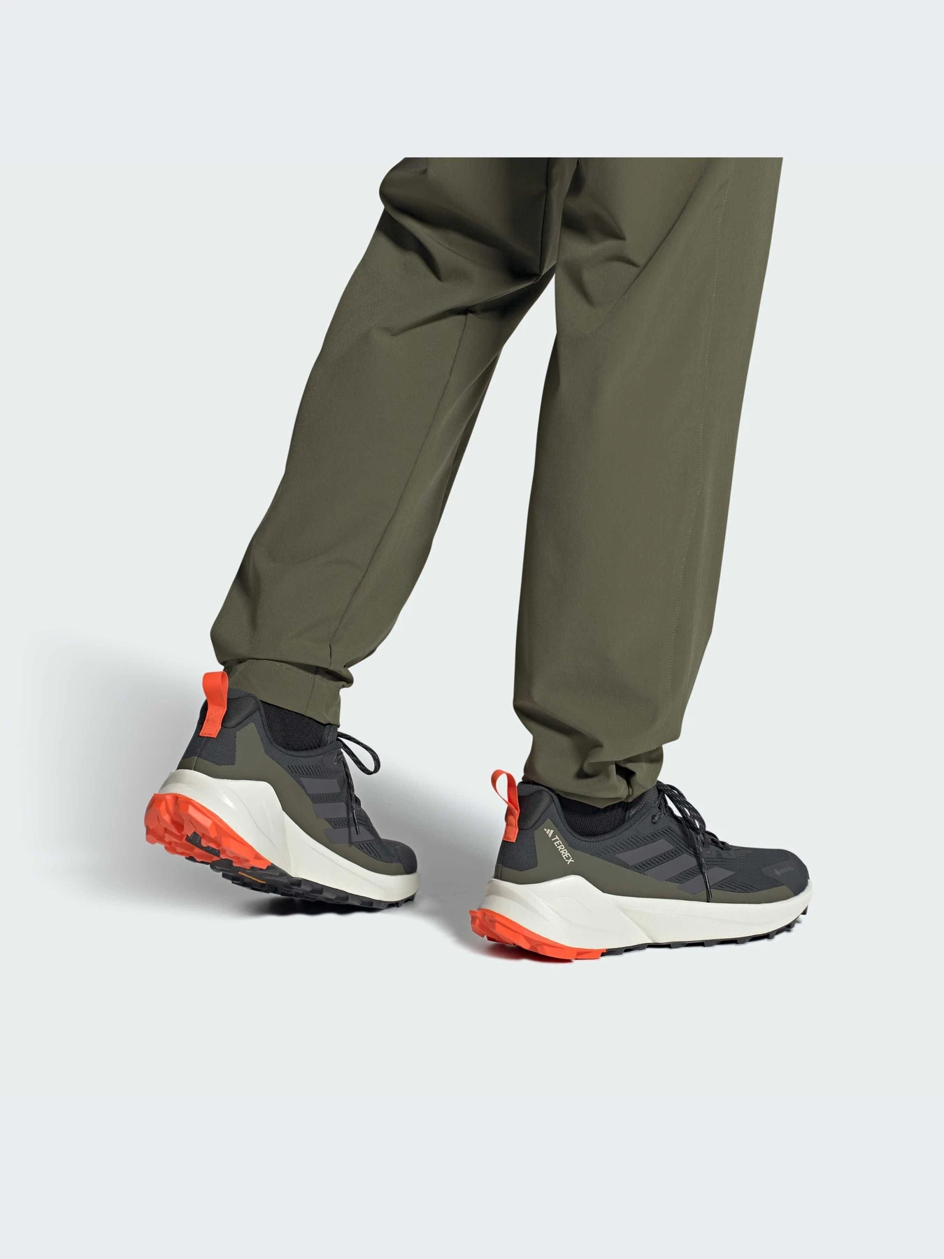 Кроссовки Adidas модель IE5148 Кроссовки Adidas модель IE5148 Фото