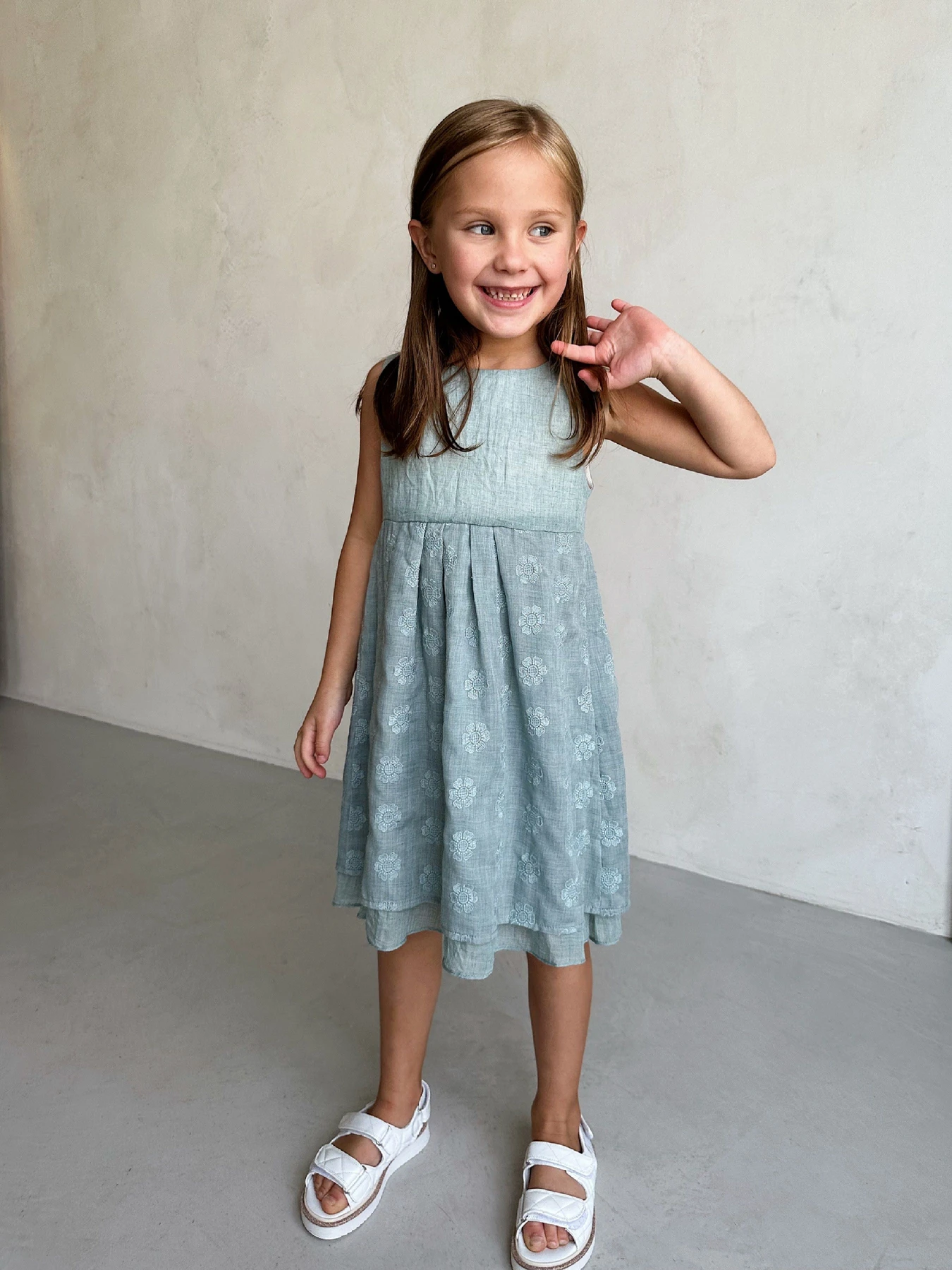 Платья Miracle Kids модель 81-20-003 Платья Miracle Kids модель 81-20-003 Фото