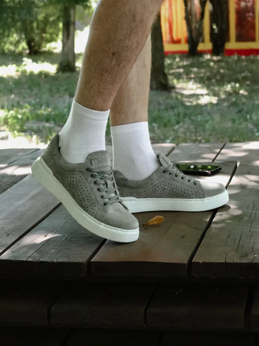 Кеды Legessy модель VINIL_GREY_PERF Фото
