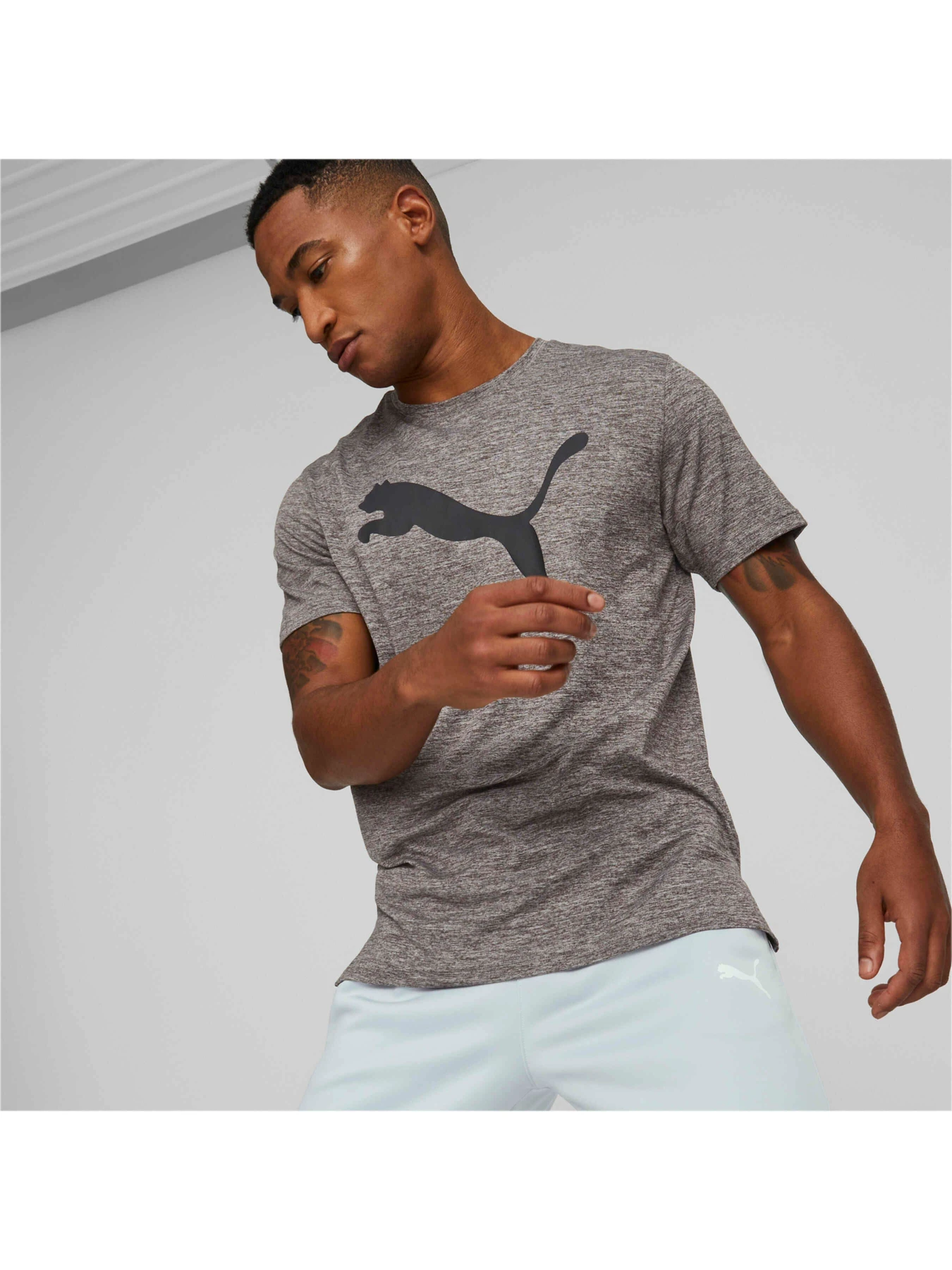 Футболки і поло PUMA Train Fav Heather Cat Tee модель 522352 Футболки і поло PUMA Train Fav Heather Cat Tee модель 522352 Фото