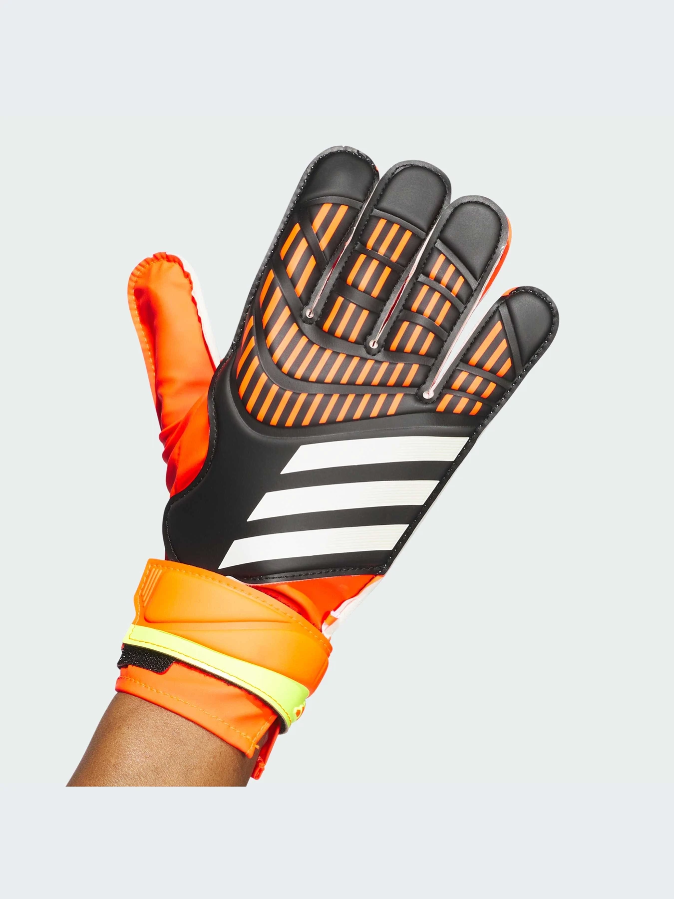 Перчатки для спорта Adidas модель IQ4027 Фото