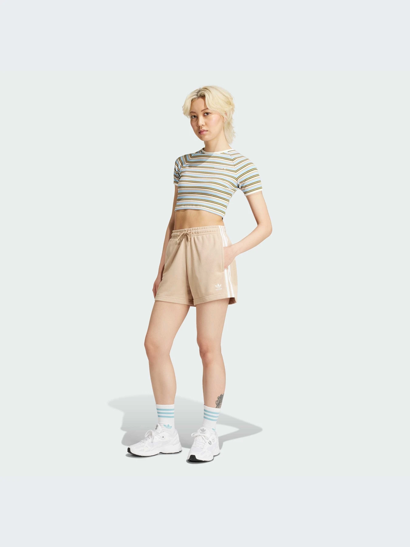 Шорты Adidas Adicolor модель IY2159 Фото