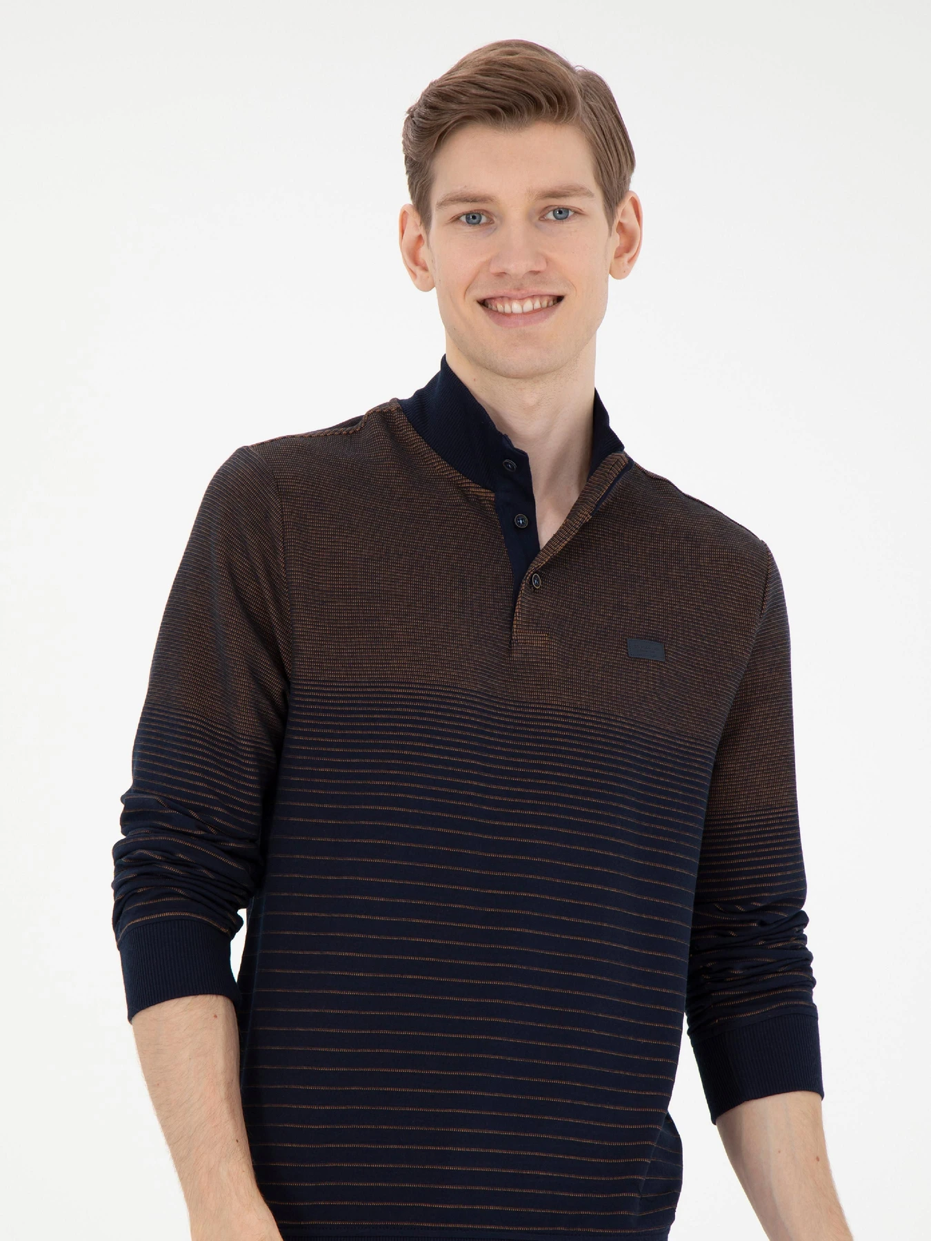 Худи и свитшоты US Polo модель G081SZ082.000.1668577.VR033 Фото