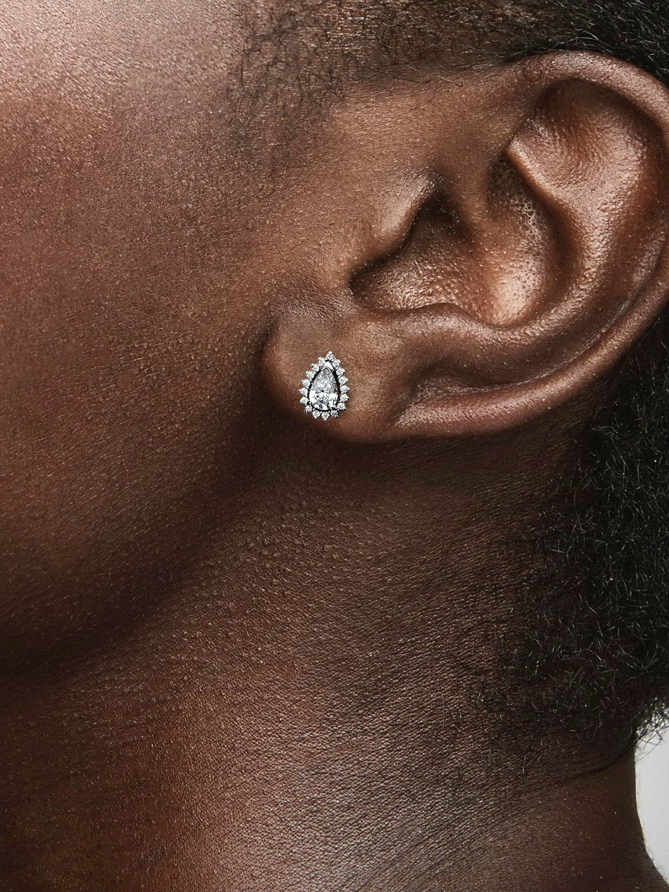 Серьги-гвоздики PANDORA модель 292834C01 Серьги-гвоздики PANDORA модель 292834C01 Фото