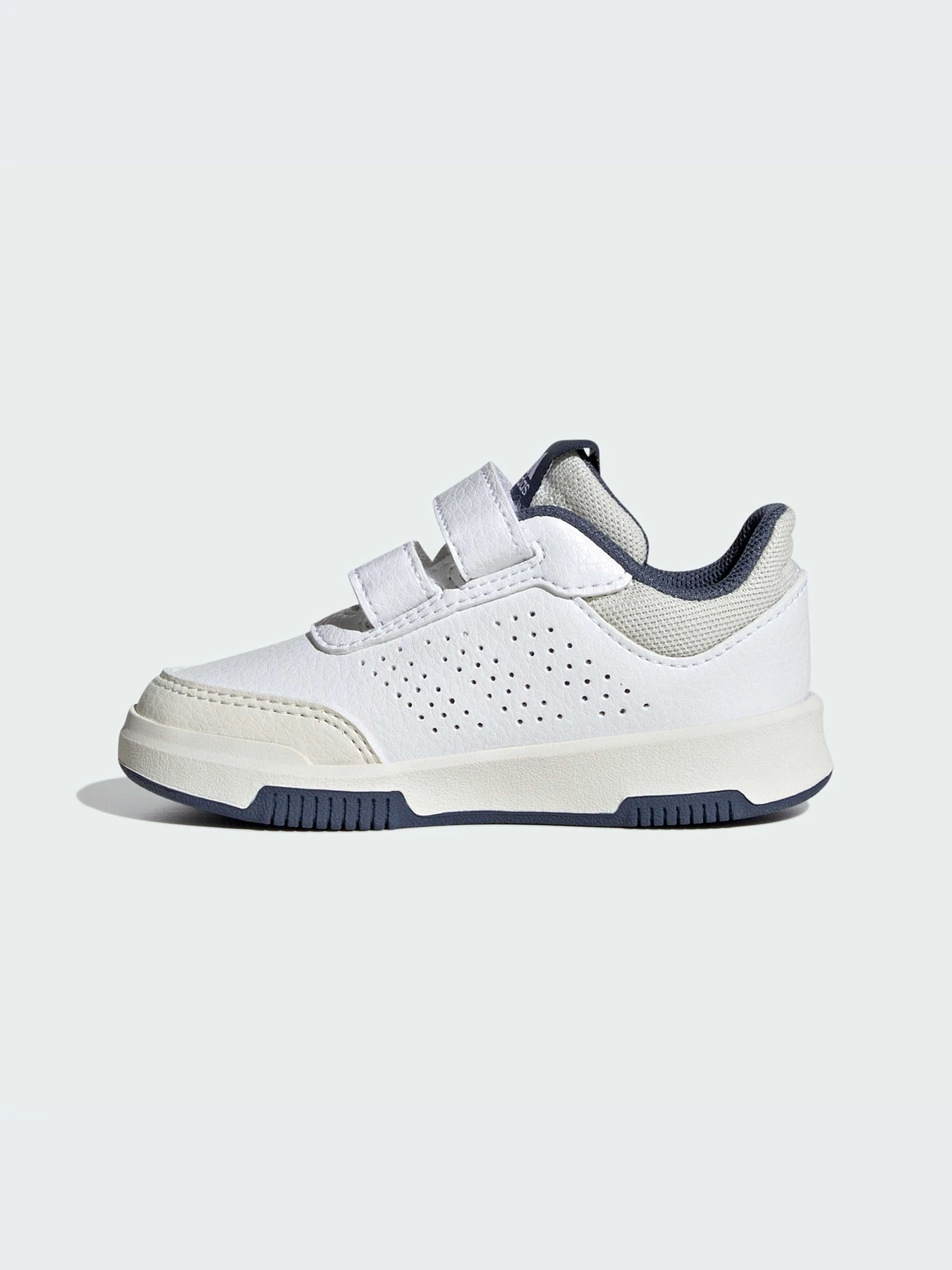Кросівки Adidas x Disney модель ID8011 Кросівки Adidas x Disney модель ID8011 Фото