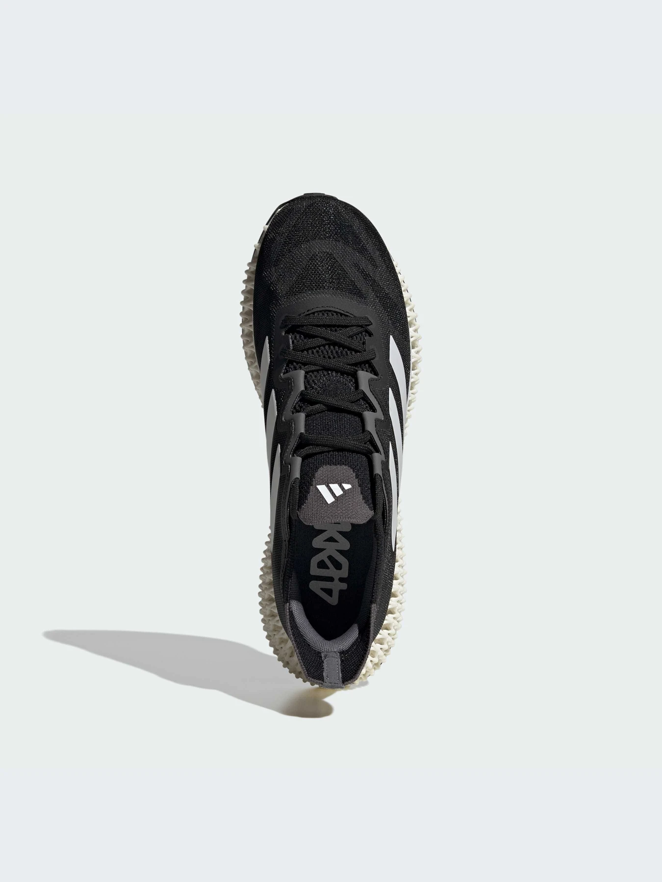 Кроссовки Adidas модель IG8986 Кроссовки Adidas модель IG8986 Фото