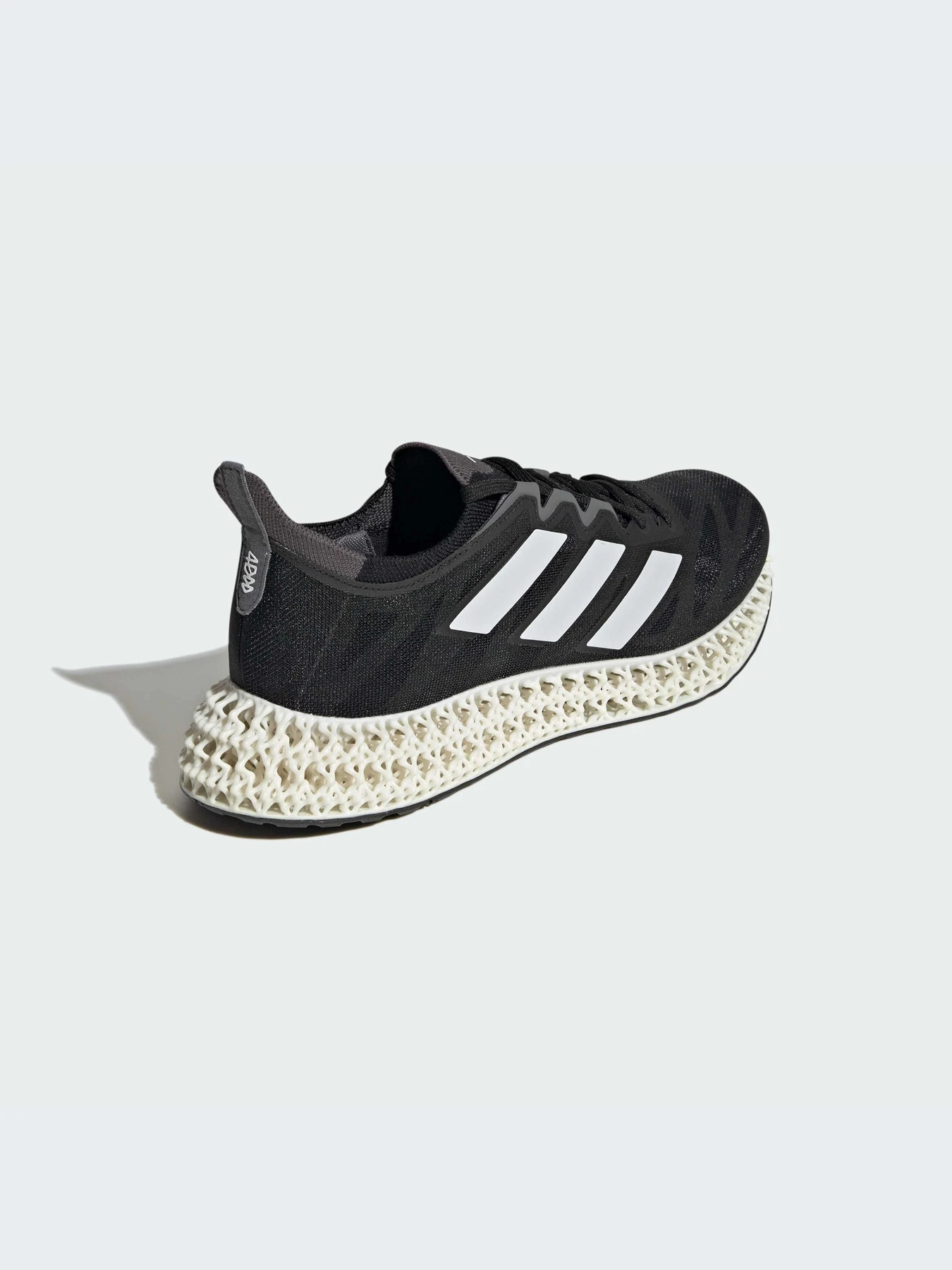 Кроссовки Adidas модель IG8986 Кроссовки Adidas модель IG8986 Фото