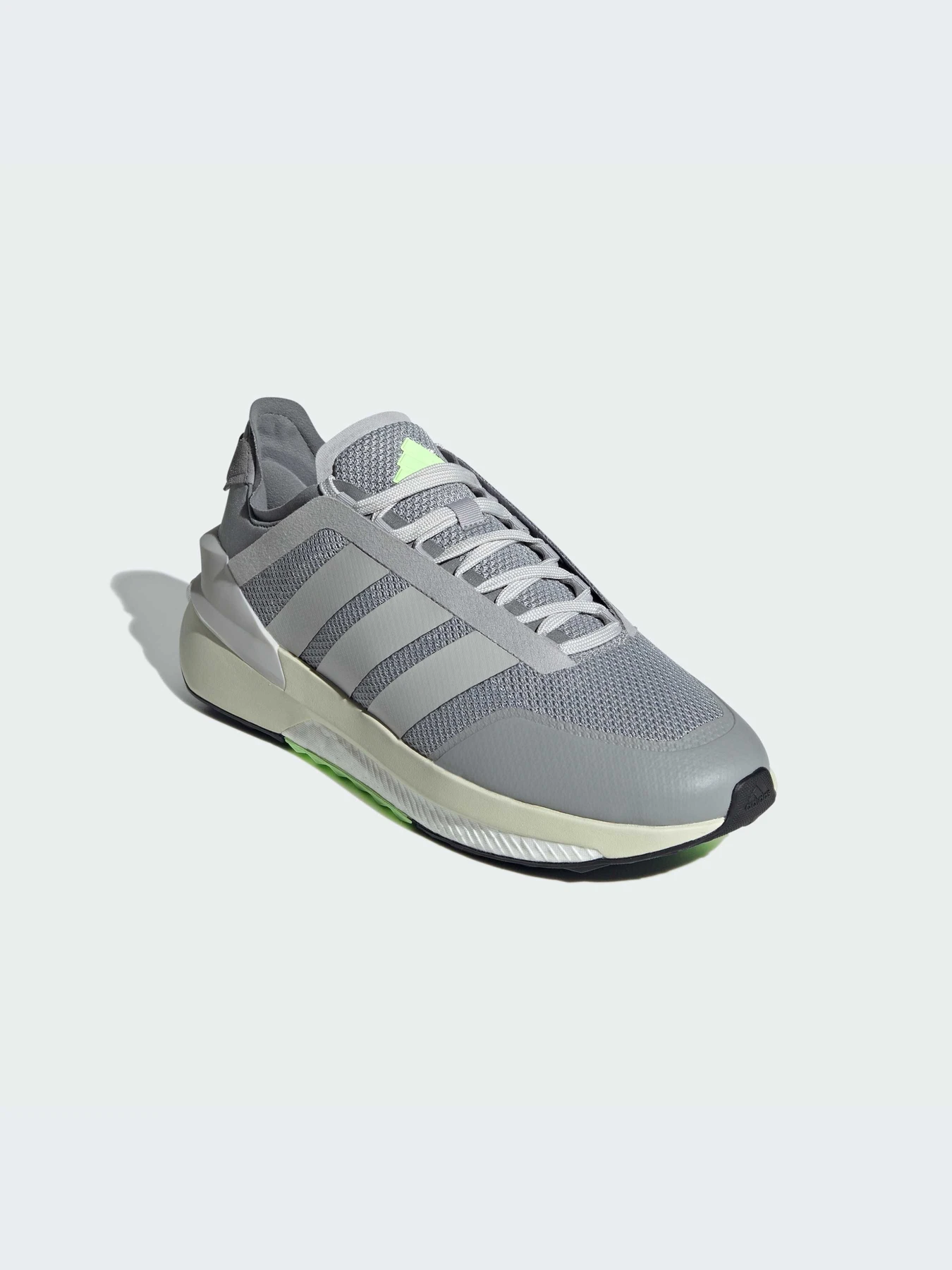 Кросівки Adidas AVRYN модель IE2640 Кросівки Adidas AVRYN модель IE2640 Фото