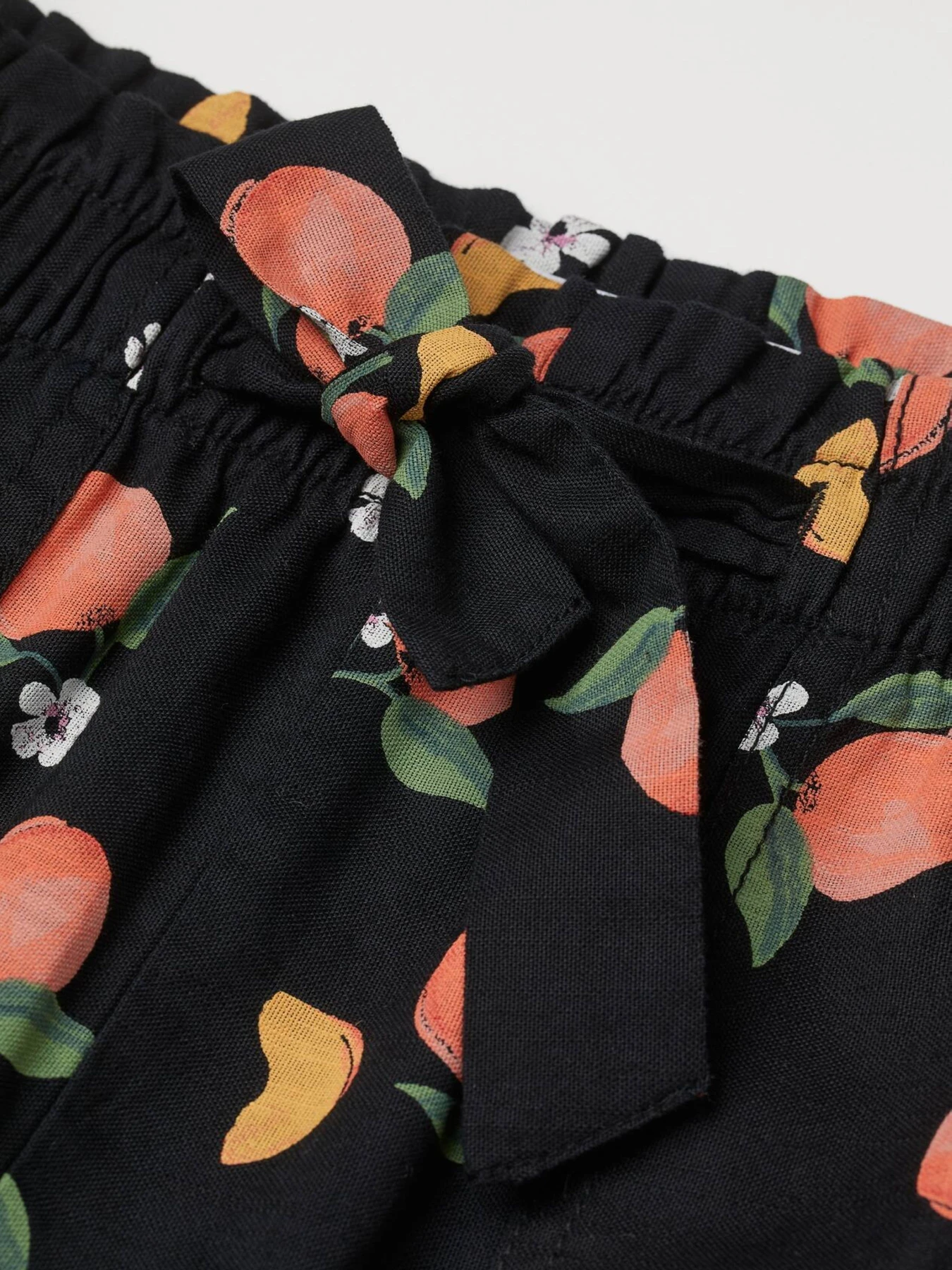 Шорты H&M модель 73558 Фото
