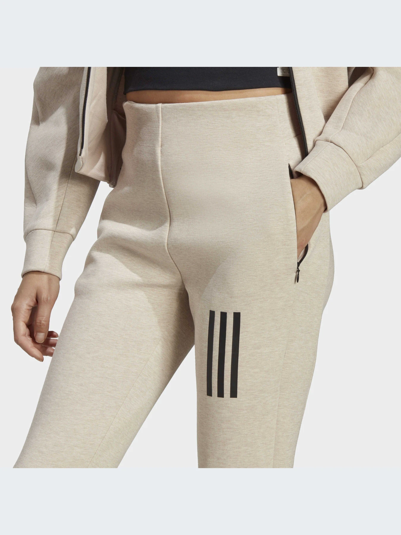Брюки Adidas модель IC0301 Брюки Adidas модель IC0301 Фото