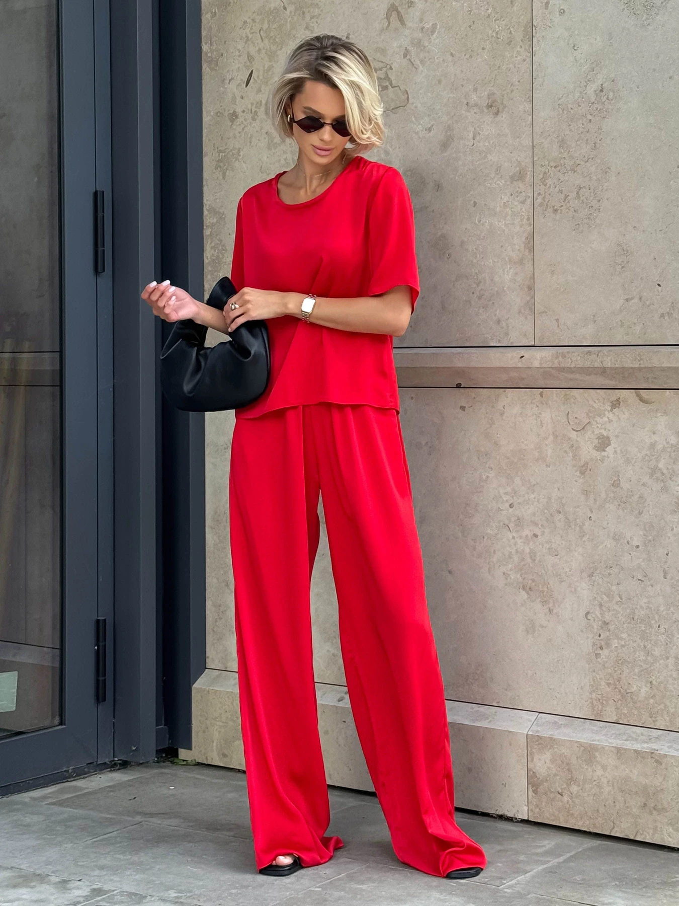 Костюмы Jadone Fashion модель Kapriz_Vir_chervonyy Костюмы Jadone Fashion модель Kapriz_Vir_chervonyy Фото