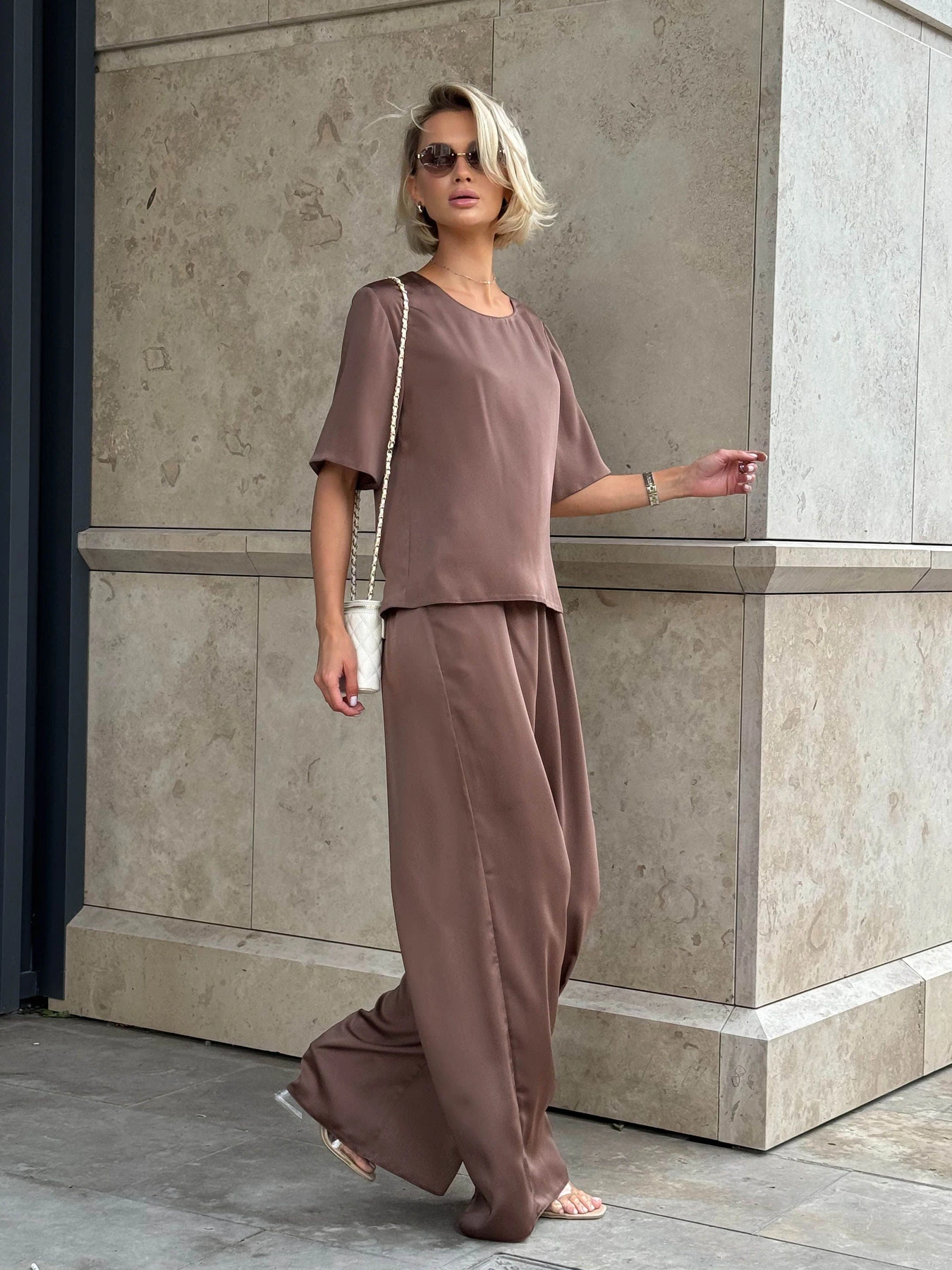 Костюмы Jadone Fashion модель Kapriz_Vir_ch Костюмы Jadone Fashion модель Kapriz_Vir_ch Фото
