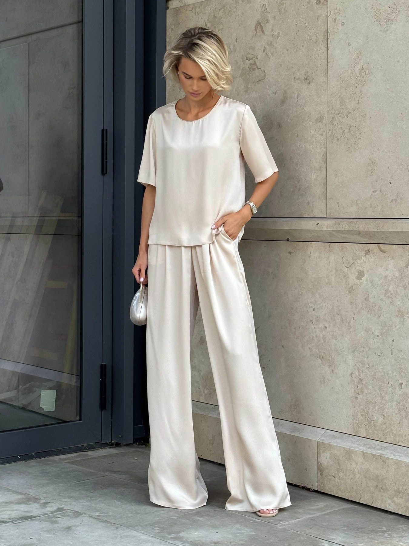 Костюмы Jadone Fashion модель Kapriz_Vir_bej Костюмы Jadone Fashion модель Kapriz_Vir_bej Фото