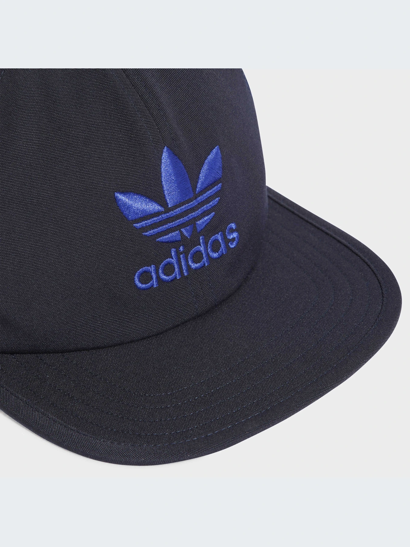 Шапки и кепки Adidas Adicolor модель IC3039 Шапки и кепки Adidas Adicolor модель IC3039 Фото