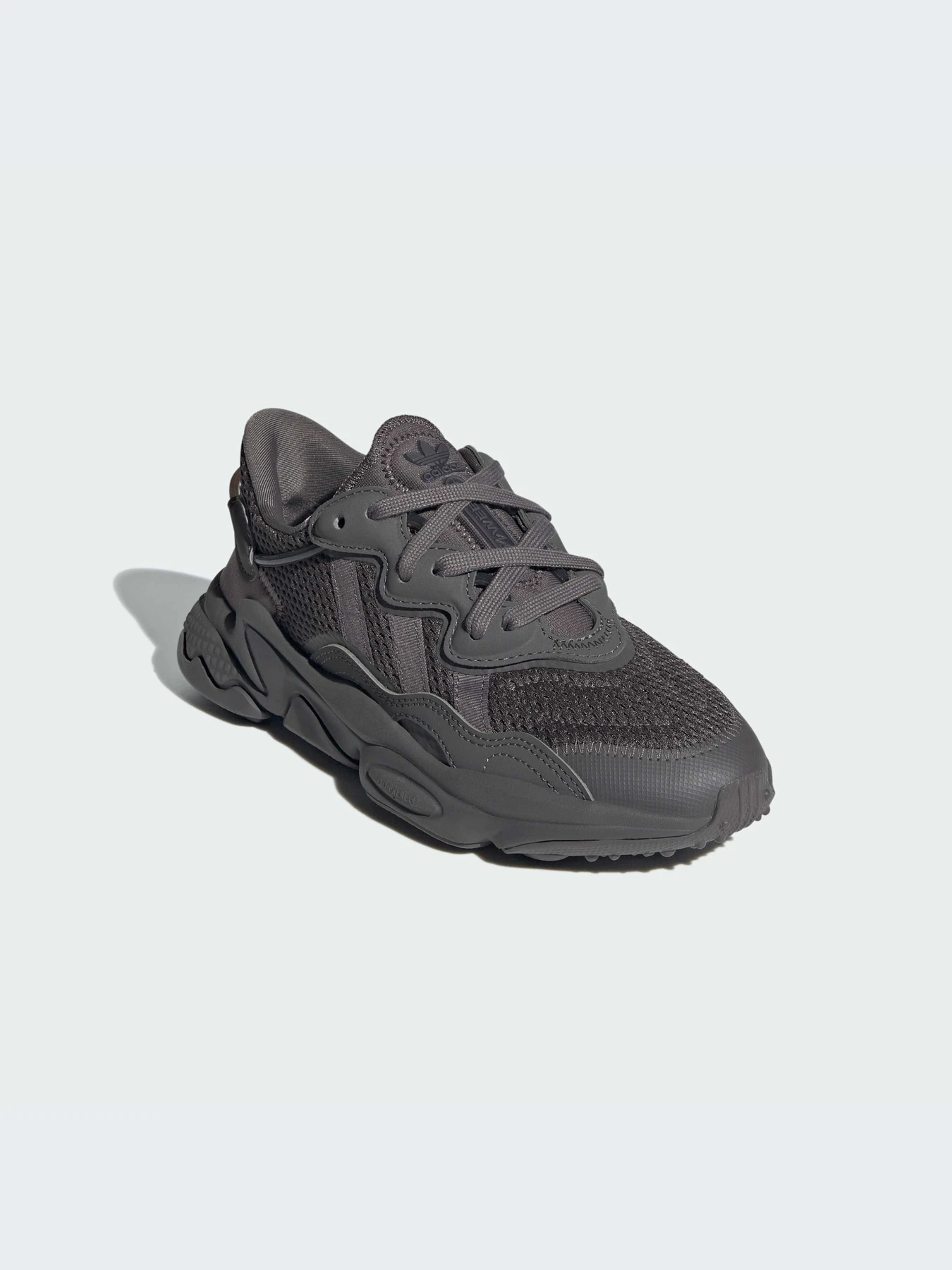 Кросівки Adidas Ozweego модель IE2782 Кросівки Adidas Ozweego модель IE2782 Фото