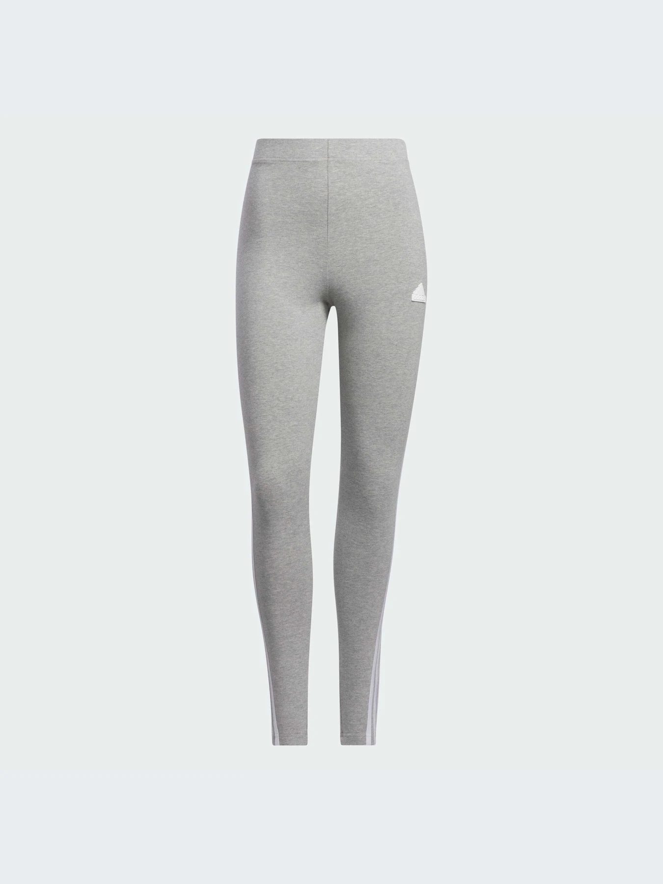 Брюки Adidas Культовые силуэты модель IC0516 Брюки Adidas Культовые силуэты модель IC0516 Фото