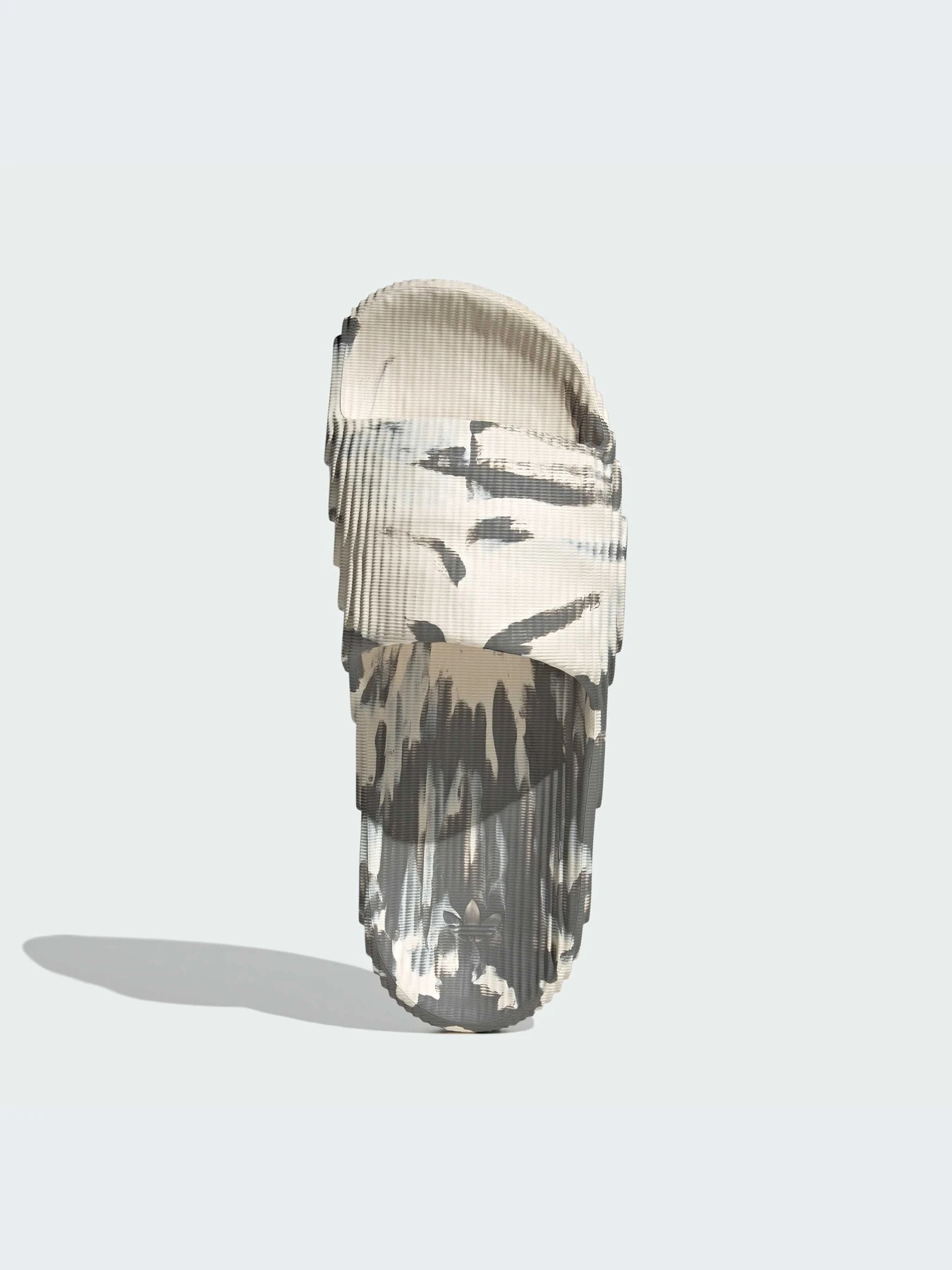 Шлёпанцы Adidas Adilette модель IG5919 Шлёпанцы Adidas Adilette модель IG5919 Фото
